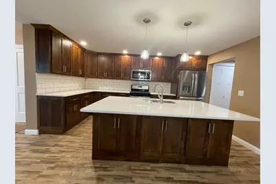 279 McKinley Street, Emmons, MN 56029 - Photo 5