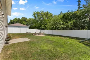 5400 Yukon Ave N, New Hope, MN 55428 - Photo 35