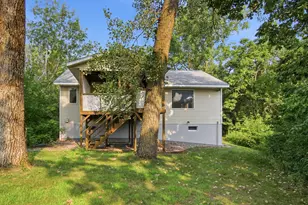 390 Skyline Dr, Wabasha, MN 55981 - Photo 3