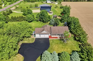 545 Kreuziger Rd, River Falls, WI 54023 - Photo 5