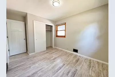518 E Saint Charles Avenue, Fergus Falls, MN 56537 - Photo 17