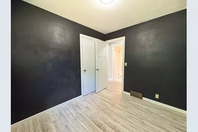 518 E Saint Charles Avenue, Fergus Falls, MN 56537 - Photo 11