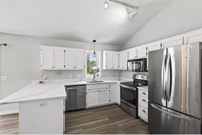 1104 Spruce Street, Farmington, MN 55024 - Photo 11
