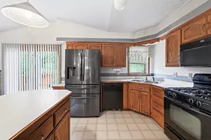8370 59th St N, Lake Elmo, MN 55042 - Photo 11