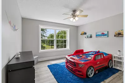9720 Linden Avenue N, Brooklyn Park, MN 55443 - Photo 29