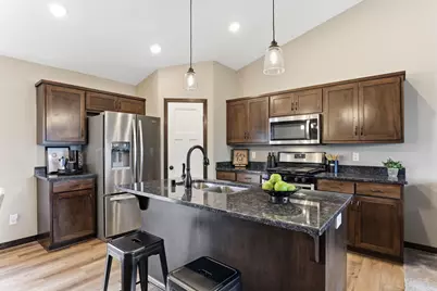 1522 35th Avenue SW, Cambridge, MN 55008 - Photo 9