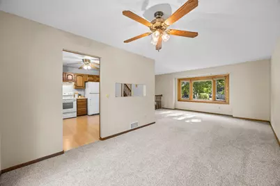 26120 Galen Drive, Wyoming, MN 55092 - Photo 9