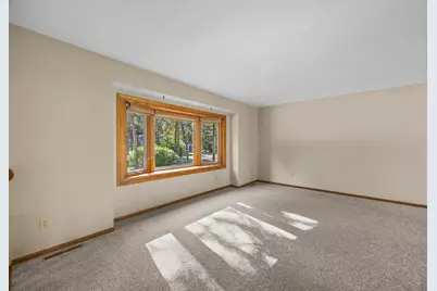 26120 Galen Drive, Wyoming, MN 55092 - Photo 7