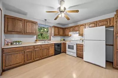 26120 Galen Drive, Wyoming, MN 55092 - Photo 11