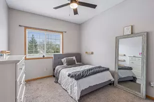 17679 Hackberry Ct, Eden Prairie, MN 55347 - Photo 15
