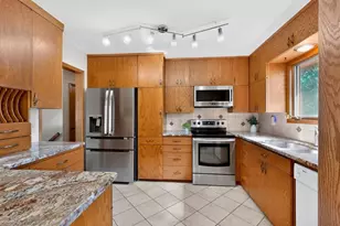 376 Norseman Ct NW, Rochester, MN 55901 - Photo 13