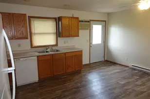 607 Washington St, Almena, WI 54805 - Photo 9