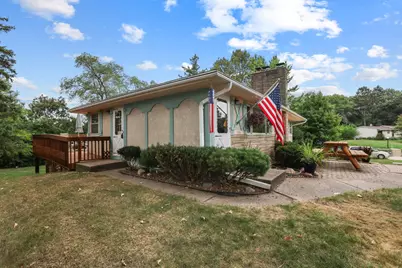 1933 Flandrau Street, Maplewood, MN 55109 - Photo 7