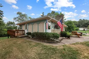 1933 Flandrau St, Maplewood, MN 55109 - Photo 7