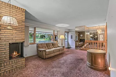1933 Flandrau Street, Maplewood, MN 55109 - Photo 9
