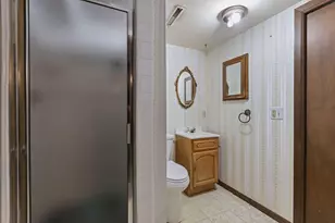 1933 Flandrau St, Maplewood, MN 55109 - Photo 29