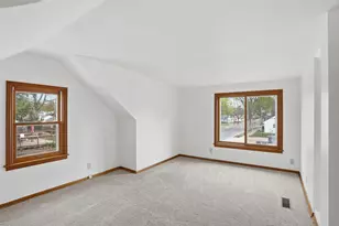 5701 38th Ave S, Minneapolis, MN 55417 - Photo 17