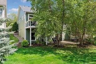 1236 Lakemoor Dr, Woodbury, MN 55129 - Photo 39