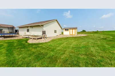 2502 6th Street NE, Waseca, MN 56093 - Photo 37