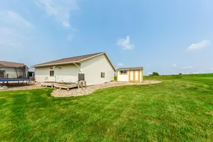 2502 6th St NE, Waseca, MN 56093 - Photo 37