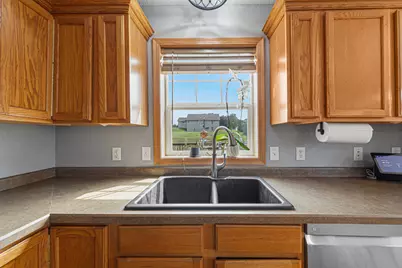 2502 6th Street NE, Waseca, MN 56093 - Photo 15