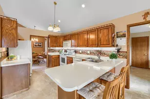 1411 Ridgewood Ct, Hastings, MN 55033 - Photo 11