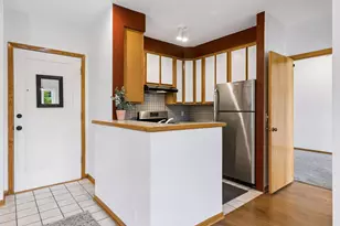 2733 Girard Ave S, Minneapolis, MN 55408 - Photo 5