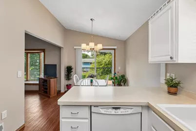 4209 Braddock Trail, Eagan, MN 55123 - Photo 11