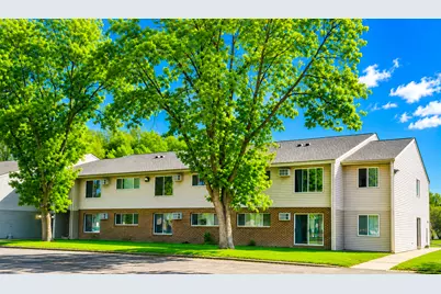 812 Hills Avenue #N110, Jackson, MN 56143 - Photo 7