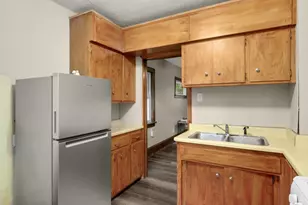 678 Hazel St N, Saint Paul, MN 55119 - Photo 15