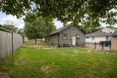 678 Hazel Street N, Saint Paul, MN 55119 - Photo 5