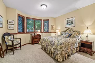 635 Waycliffe Dr N, Wayzata, MN 55391 - Photo 19