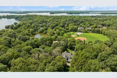 20575 Manor Road, Shorewood, MN 55331 - Photo 89