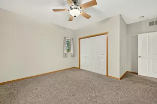 1908 Country View Dr, Saint Charles, MN 55972 - Photo 17