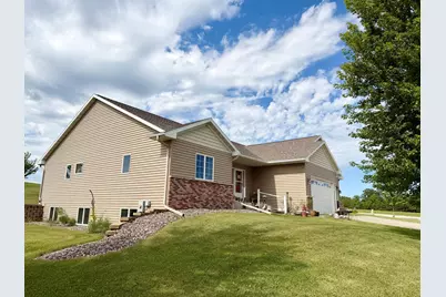 1908 Country View Drive, Saint Charles, MN 55972 - Photo 31
