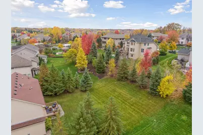 7645 Ridgeview Way, Chanhassen, MN 55317 - Photo 3