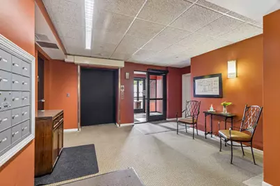 2040 Como Avenue #104, Saint Paul, MN 55108 - Photo 45