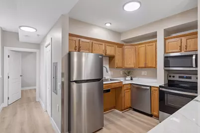 2040 Como Avenue #104, Saint Paul, MN 55108 - Photo 15