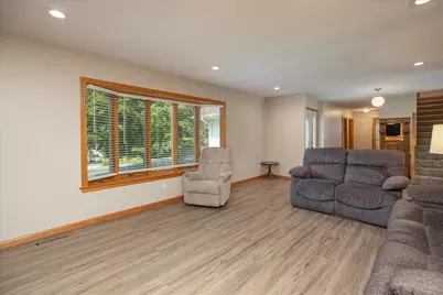 28937 505th St, Elgin, MN 55932 - Photo 11