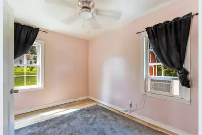 220 Green Street W, Waterville, MN 56096 - Photo 9