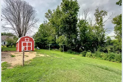 220 Green Street W, Waterville, MN 56096 - Photo 41