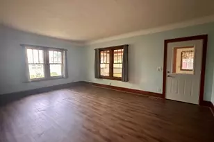 221 W Saxon St, Ivanhoe, MN 56142 - Photo 5