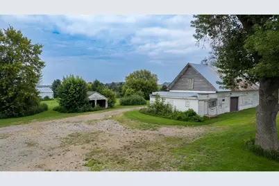 21509 700th Avenue, Alden, MN 56009 - Photo 25