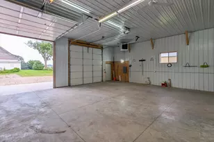 21509 700th Ave, Alden, MN 56009 - Photo 35