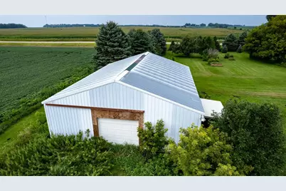 21509 700th Avenue, Alden, MN 56009 - Photo 39