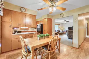 421 13th St W, Hastings, MN 55033 - Photo 7