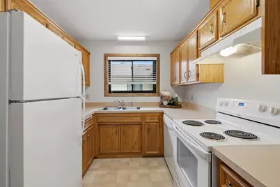 8564 134th Street W, Apple Valley, MN 55124 - Photo 7