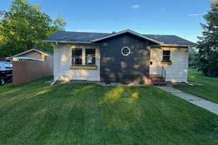 417 Erie Ave, Crosby, MN 56441 - Photo 1