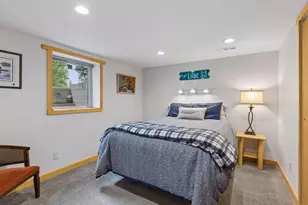 3240 Lilac Dr N, Golden Valley, MN 55422 - Photo 39