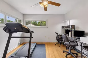 3240 Lilac Dr N, Golden Valley, MN 55422 - Photo 25
